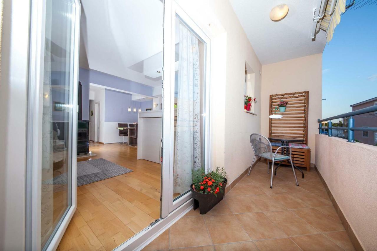 Apartment Sarena Makarska