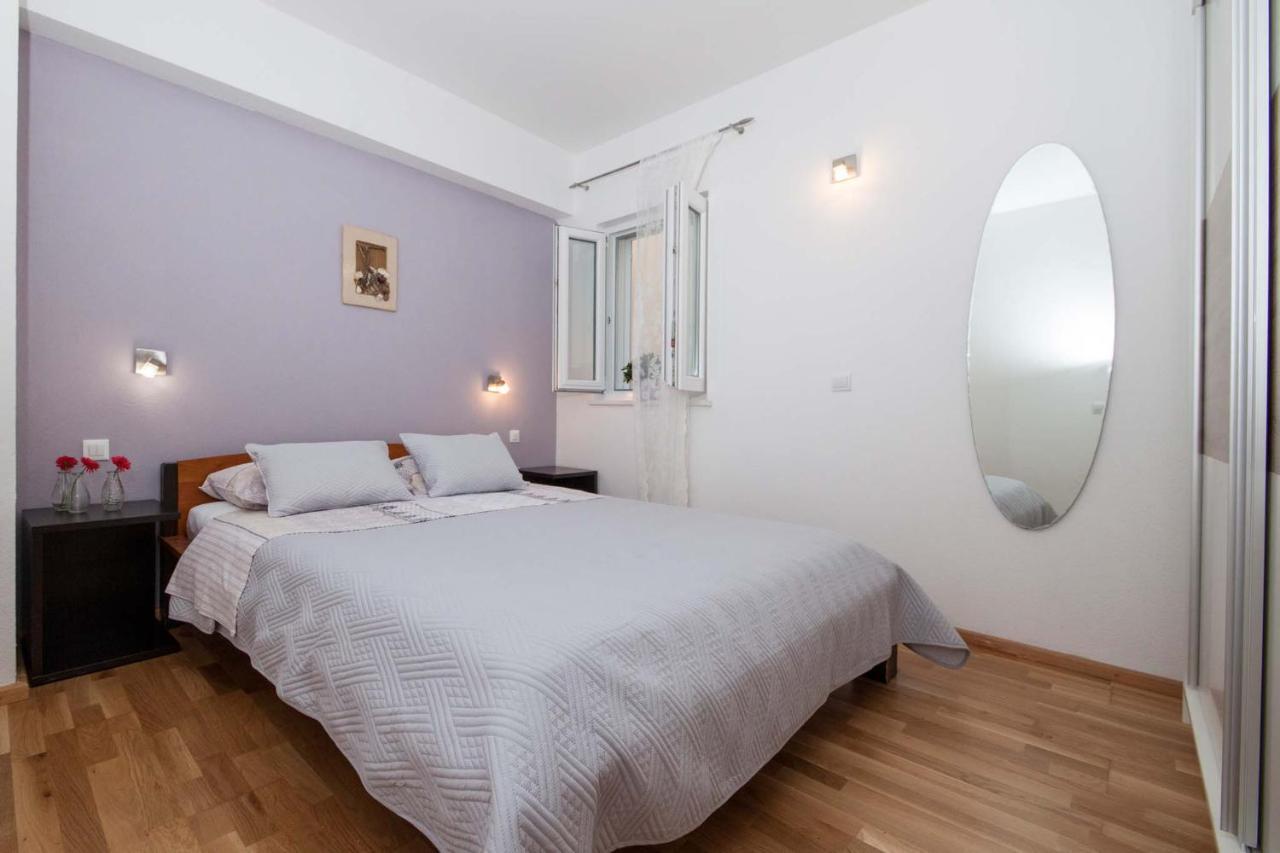 Sarena Apartment Makarska